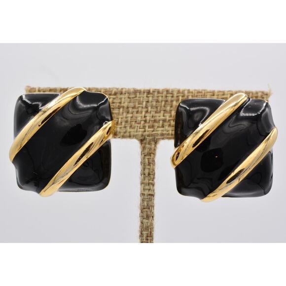 Vintage Black Clip Earrings Enamel Gold Tone Square Chunky Heavy 1980s BinAZ - Picture 1 of 12
